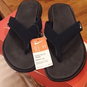 New! Nike UlTra Celso Thong sandal